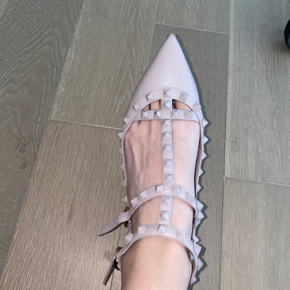 Pink Valentino Garavani Rockstud Shoes